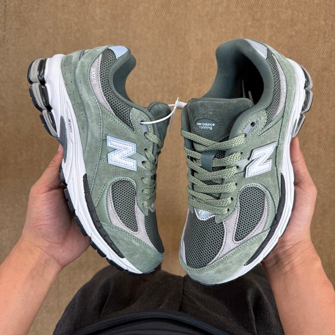 New Balance 2002R Dark Sage M2002RGF