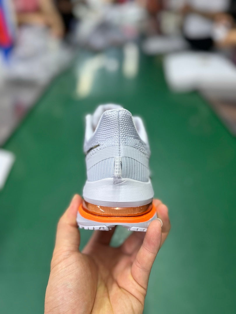 Nike Air Max 2021 Light Bone Black Total Orange