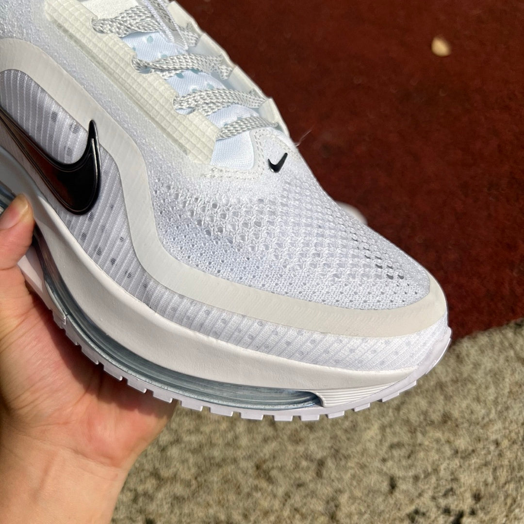 Nike Air Zoom Vomero 15 CU1855-101