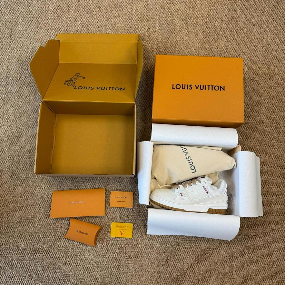 LV Trainer Sneaker 1A8Z51