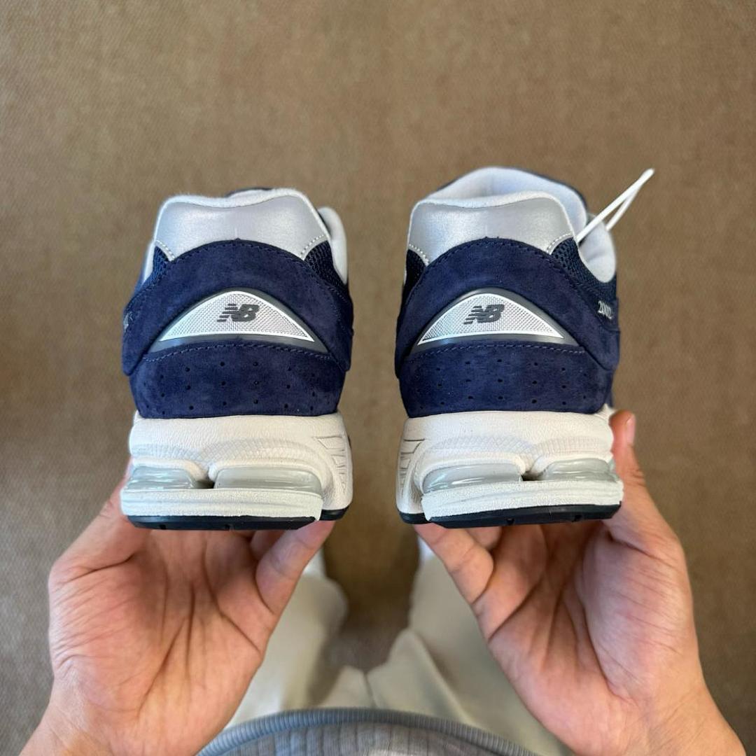 New Balance 2002R Dark Navy M2002RCA