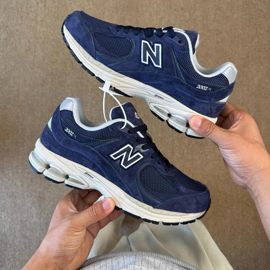 New Balance 2002R Dark Navy M2002RCA