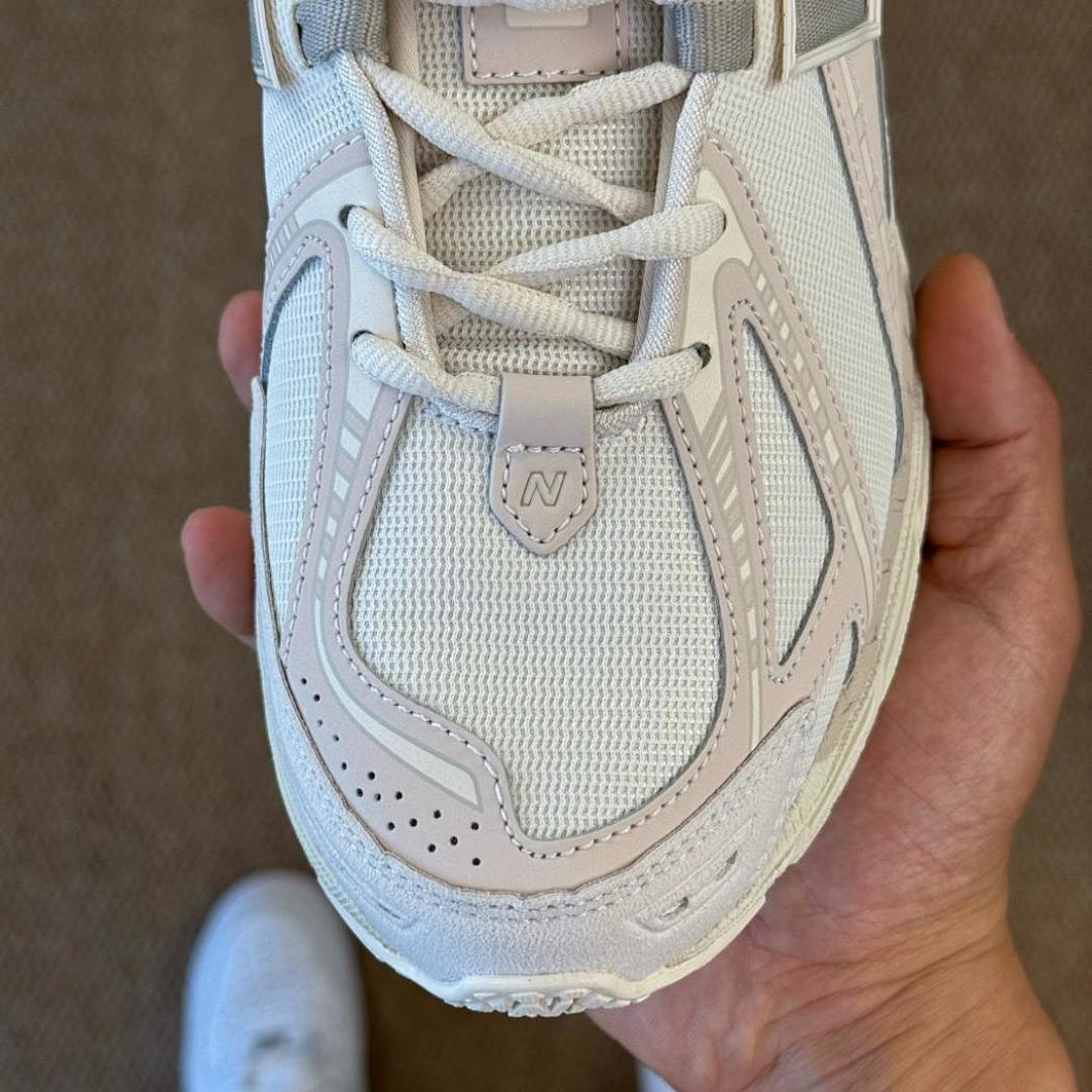 New Balance 1906R White Angora M1906RL