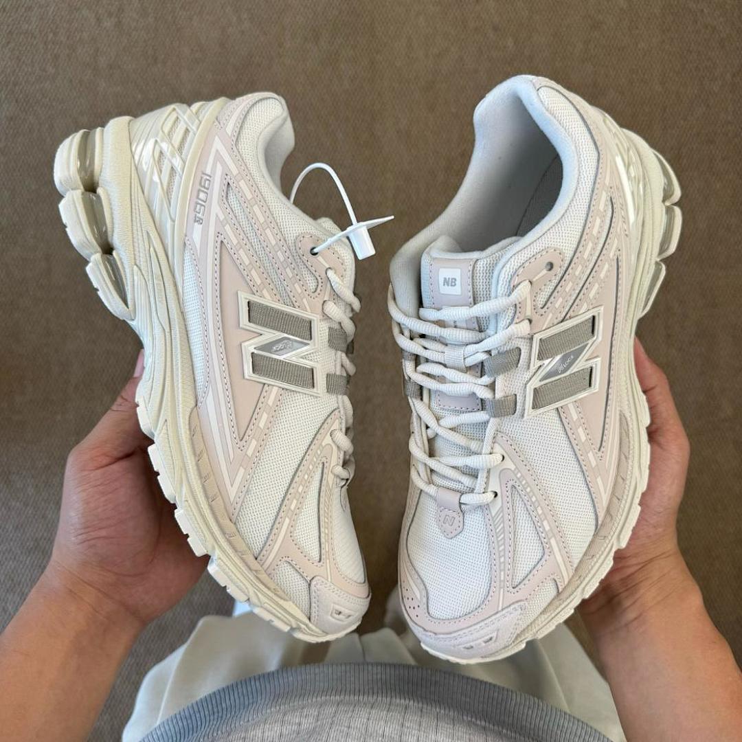New Balance 1906R White Angora M1906RL