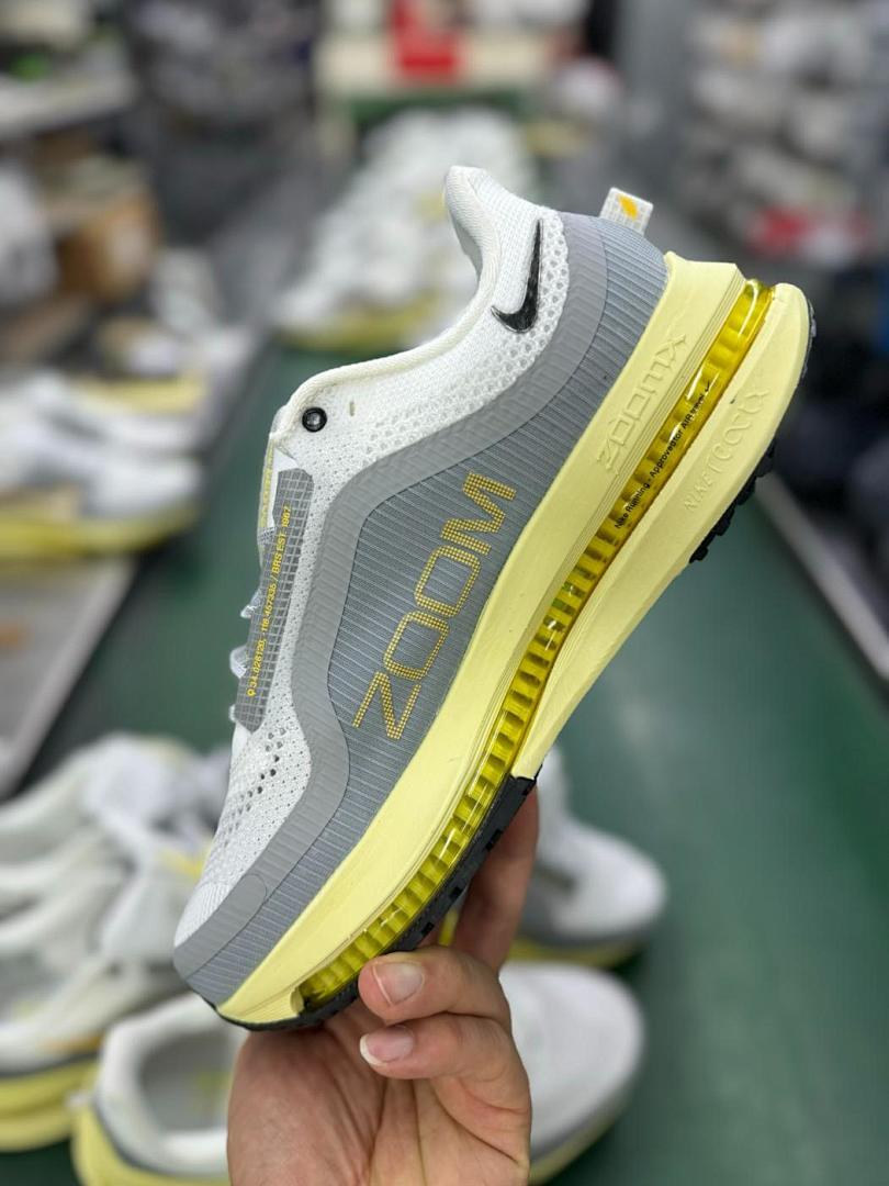 Nike Air Zoom Running Shoes White Grey Yellow