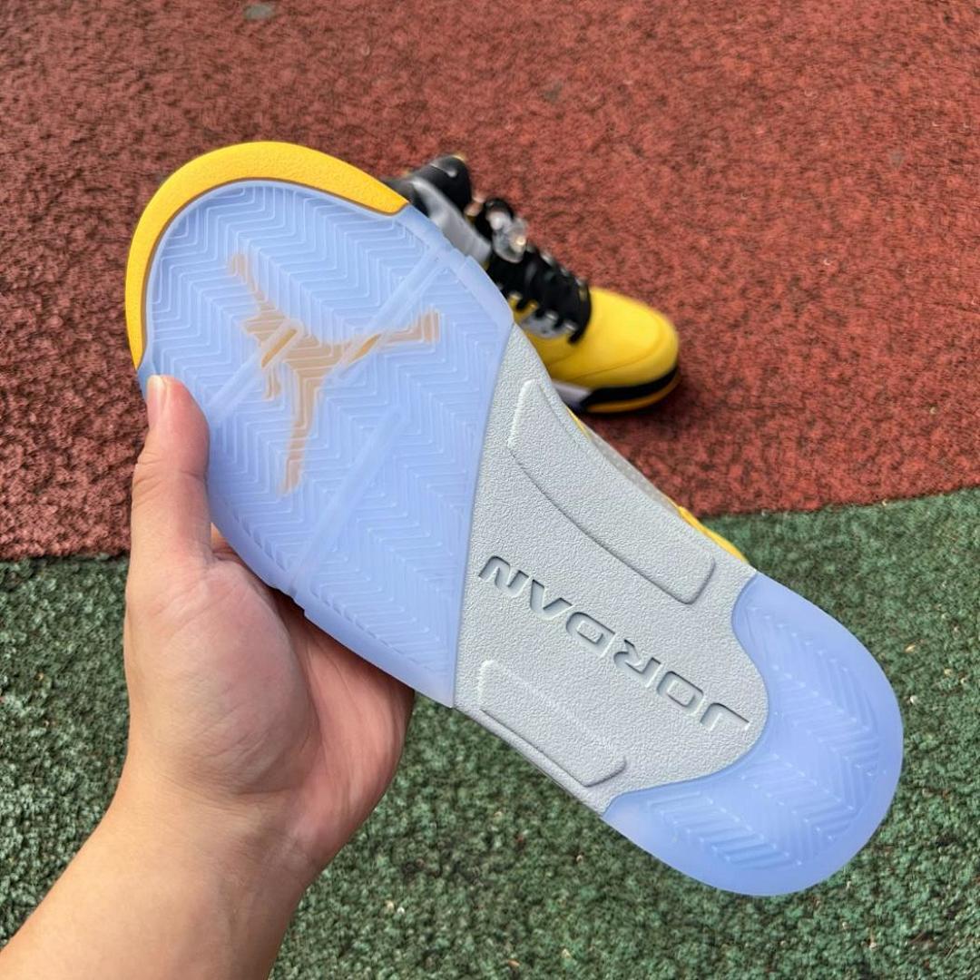 Air Jordan 5 Retro University Gold CT4838-700