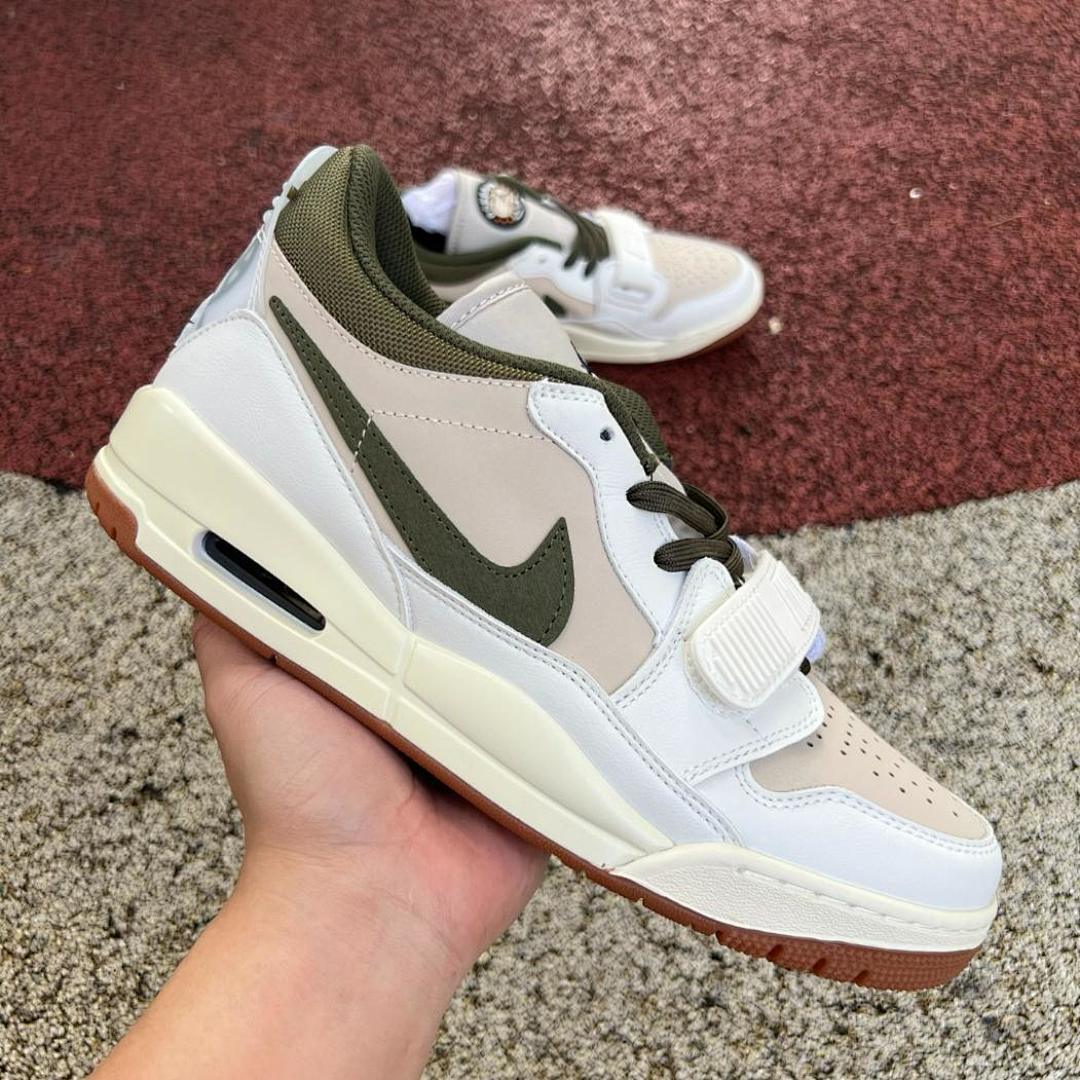 Travis Scott x Nike Air Max 1