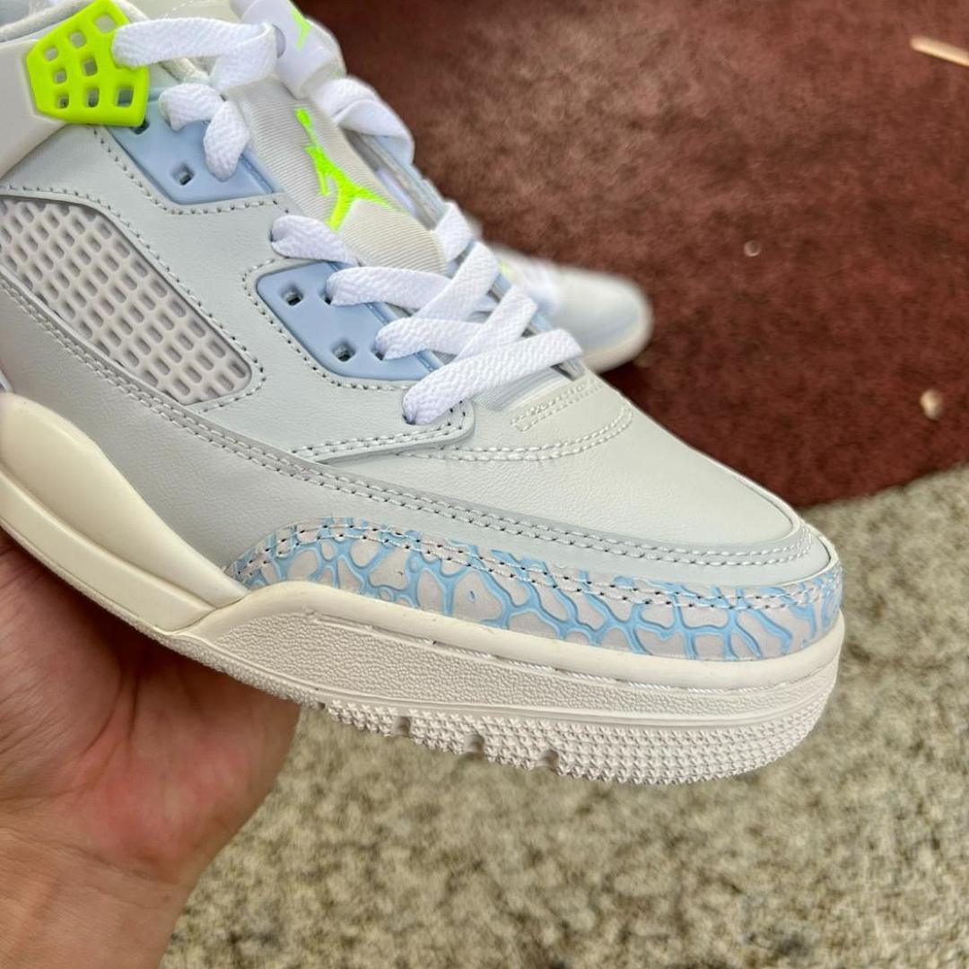 Air Jordan 4 Retro Grey Blue Elephant Print Volt