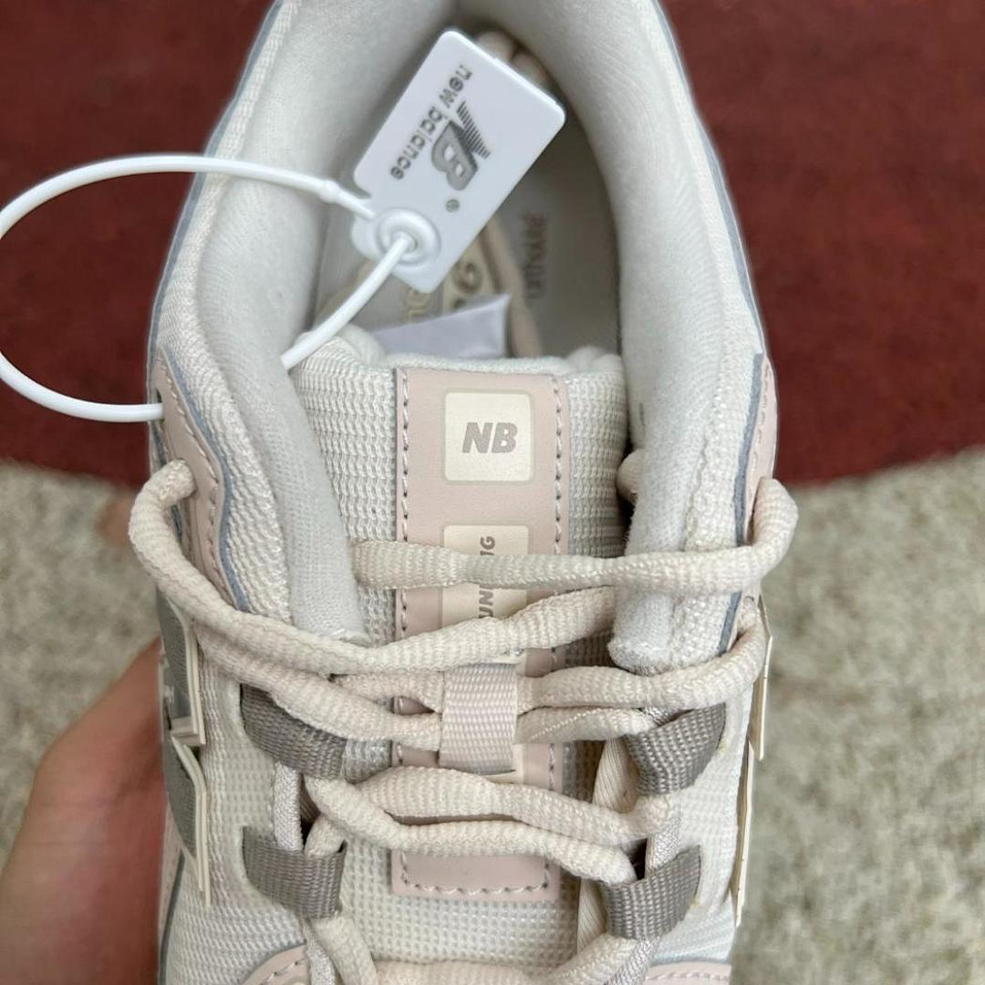 New Balance 1906R Angora M1906RA