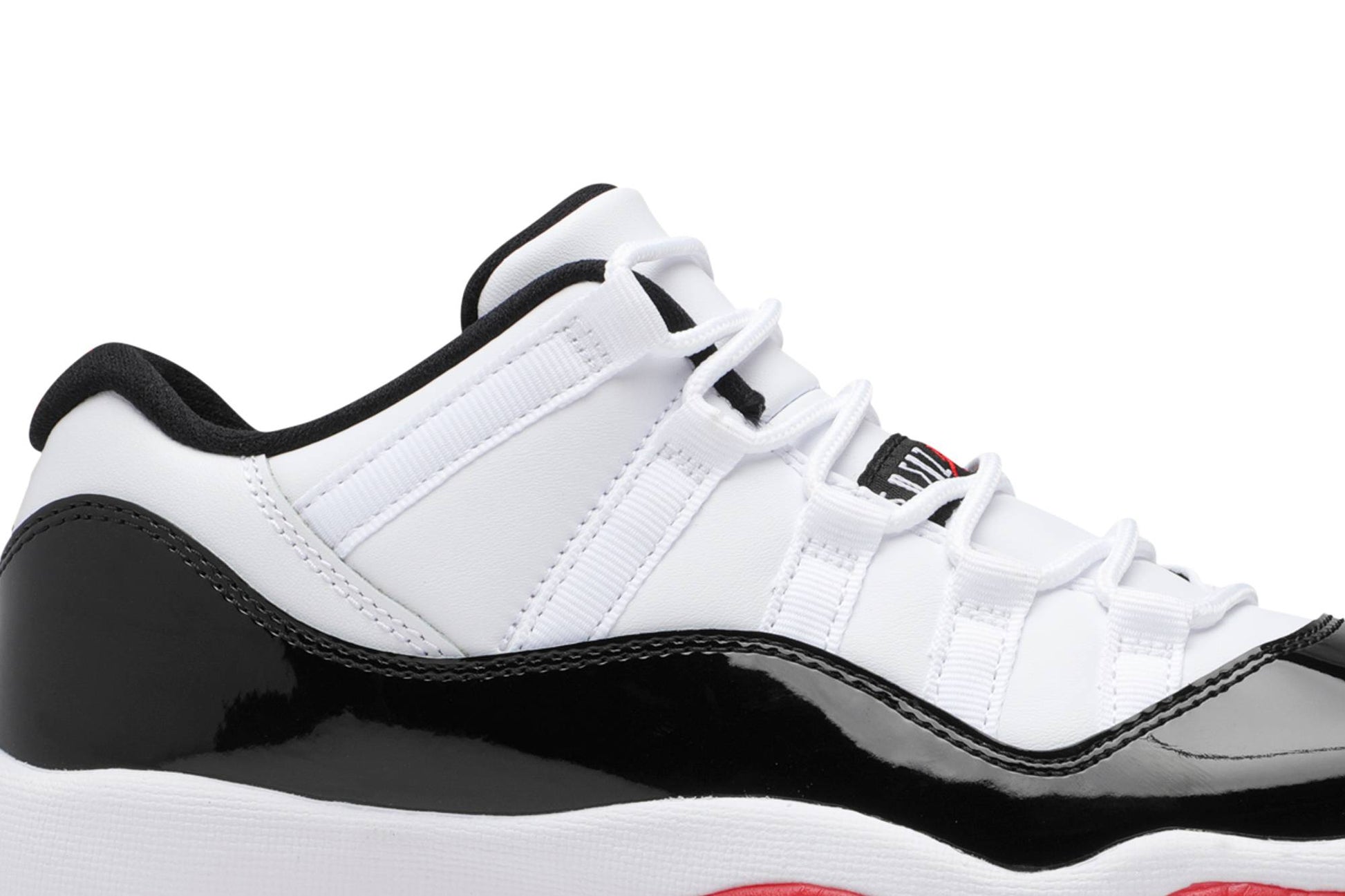 ( Grade School ) Air Jordan 11 Retro Low Concord-Bred 528896-160