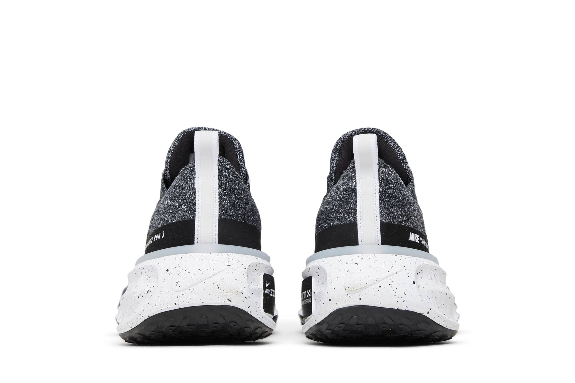 Nike ZoomX Invincible Run Flyknit 3 'Oreo' DR2615-002