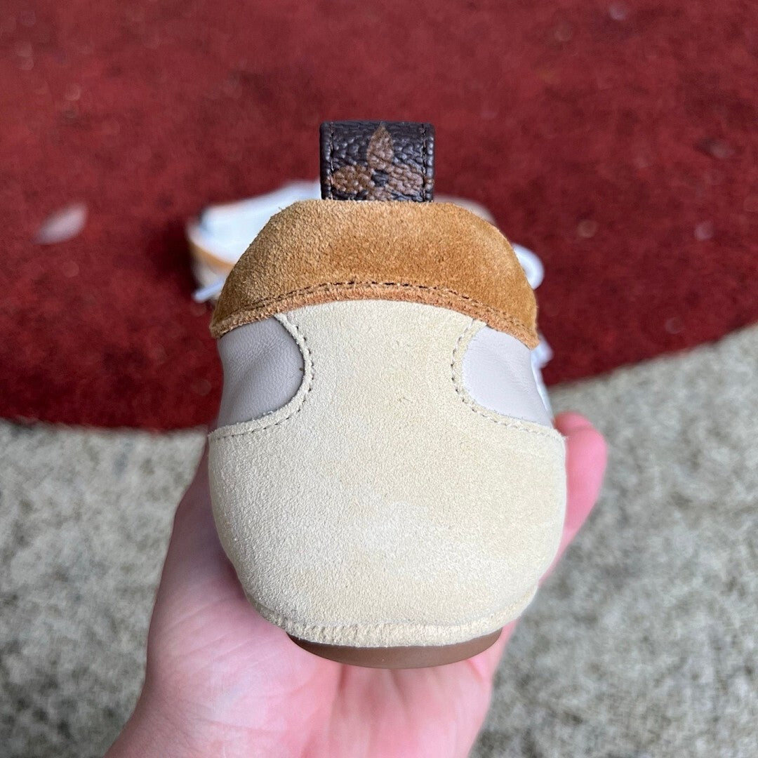 Louis Vuitton Run Away Sneaker Beige Yellow