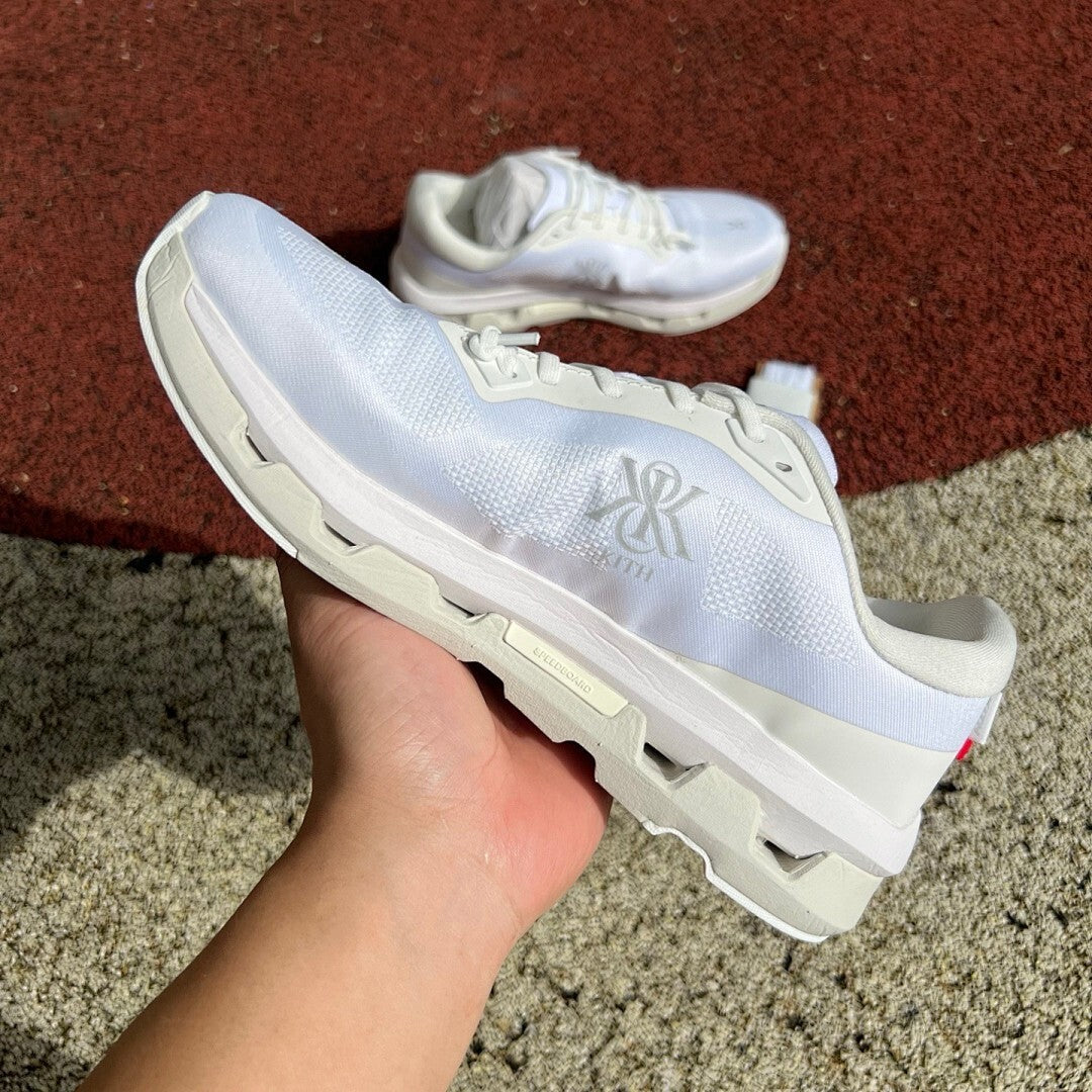 On Running Cloudsurfer Undyed