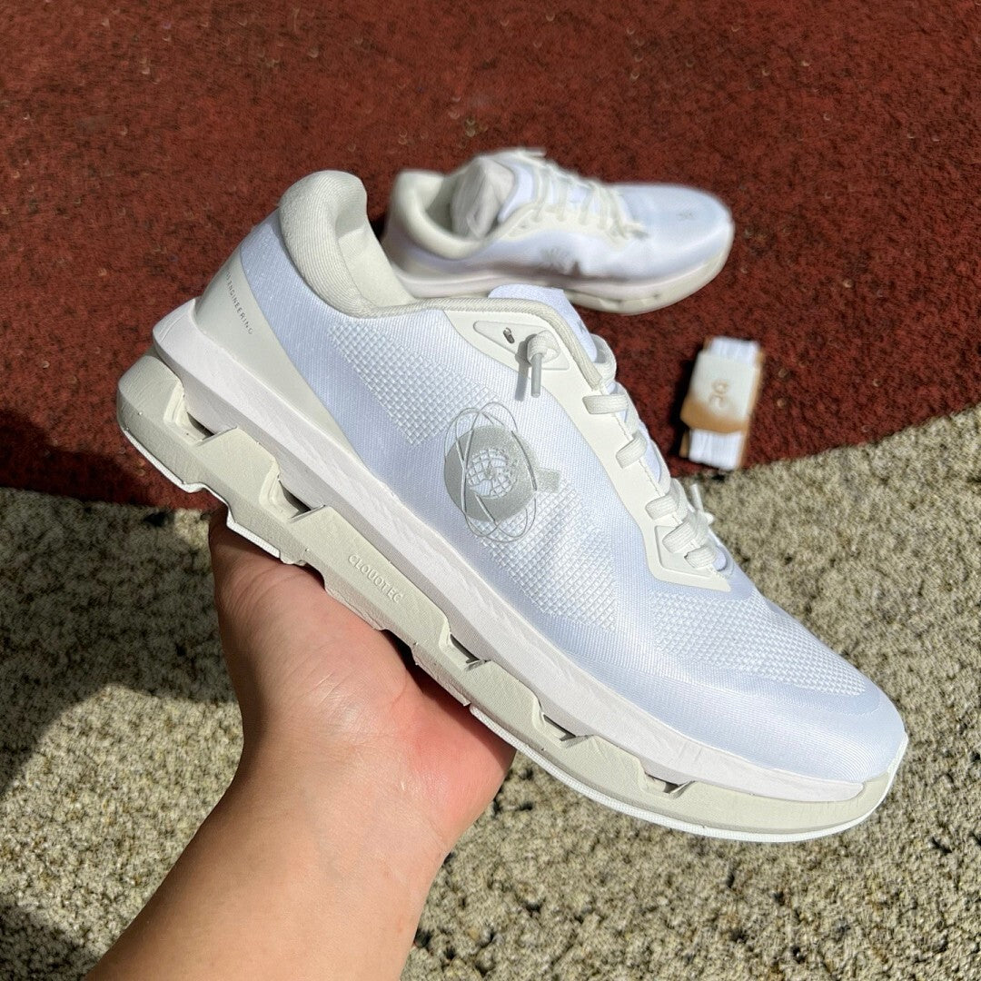 On Running Cloudsurfer Undyed