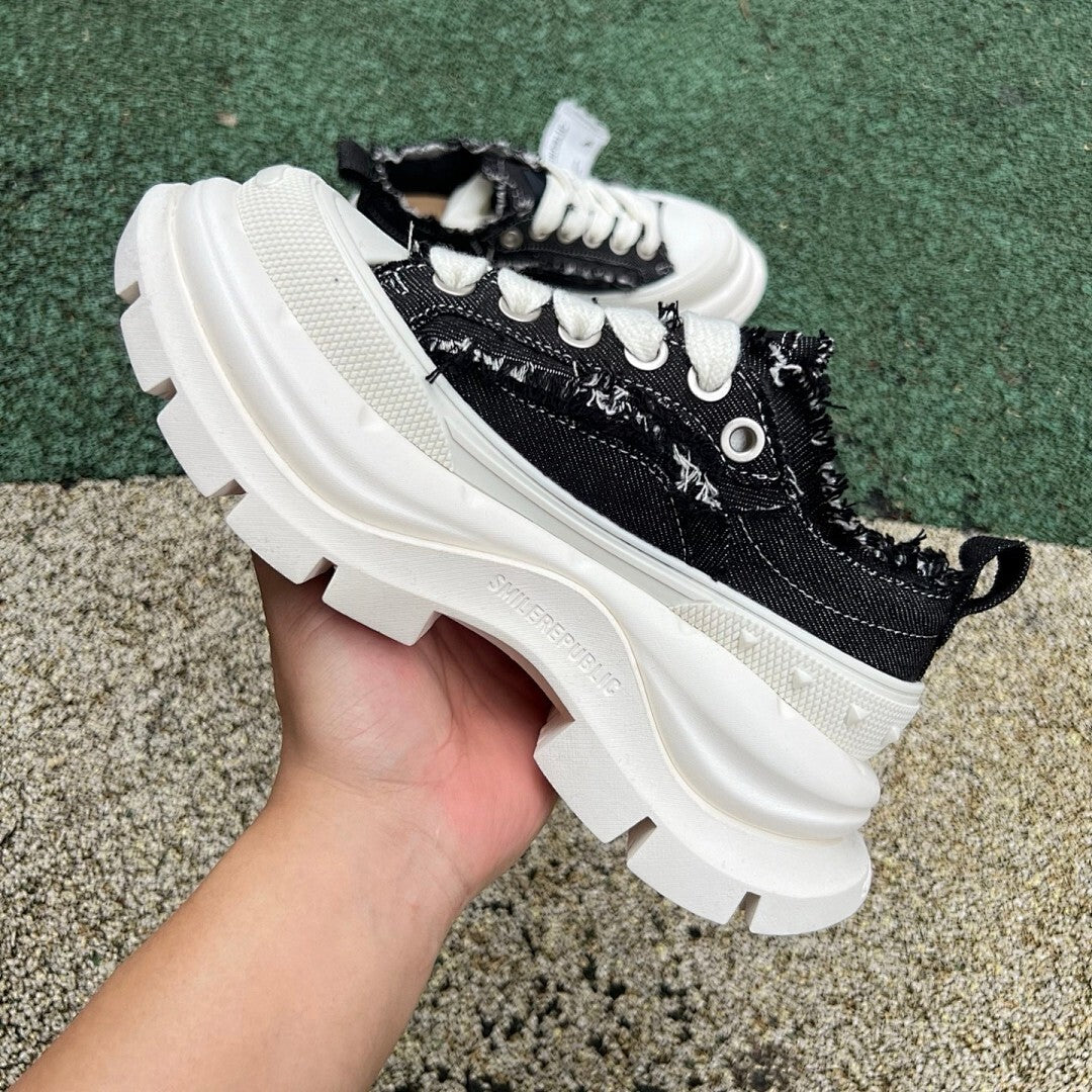 SMILE REPUBLIC Distressed Black Denim Chunky Platform Low Top Sneakers