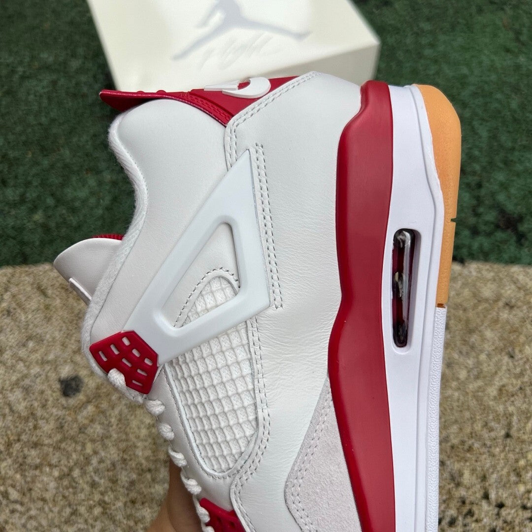 Air Jordan 4 Retro White Fire Red Cement Grey Gum