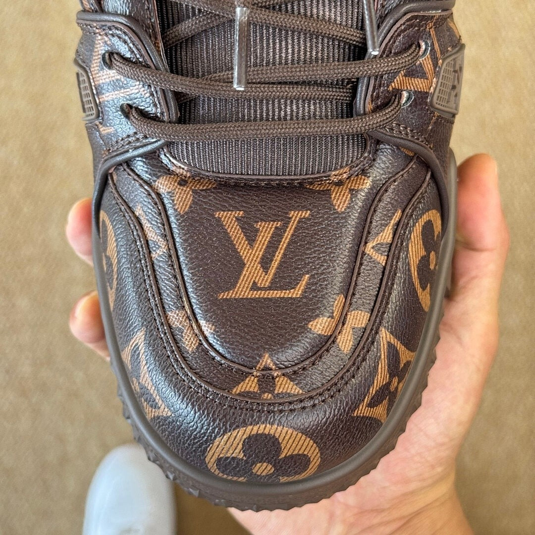 Louis Vuitton LV Trainer Sneaker Monogram Canvas Brown 1A8Z5U