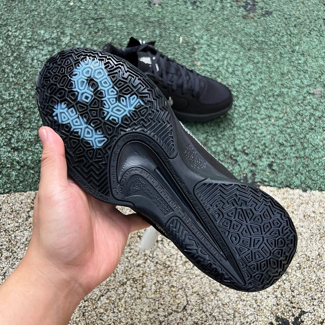 Nike Kyrie Low 5 Black White DJ6014-001