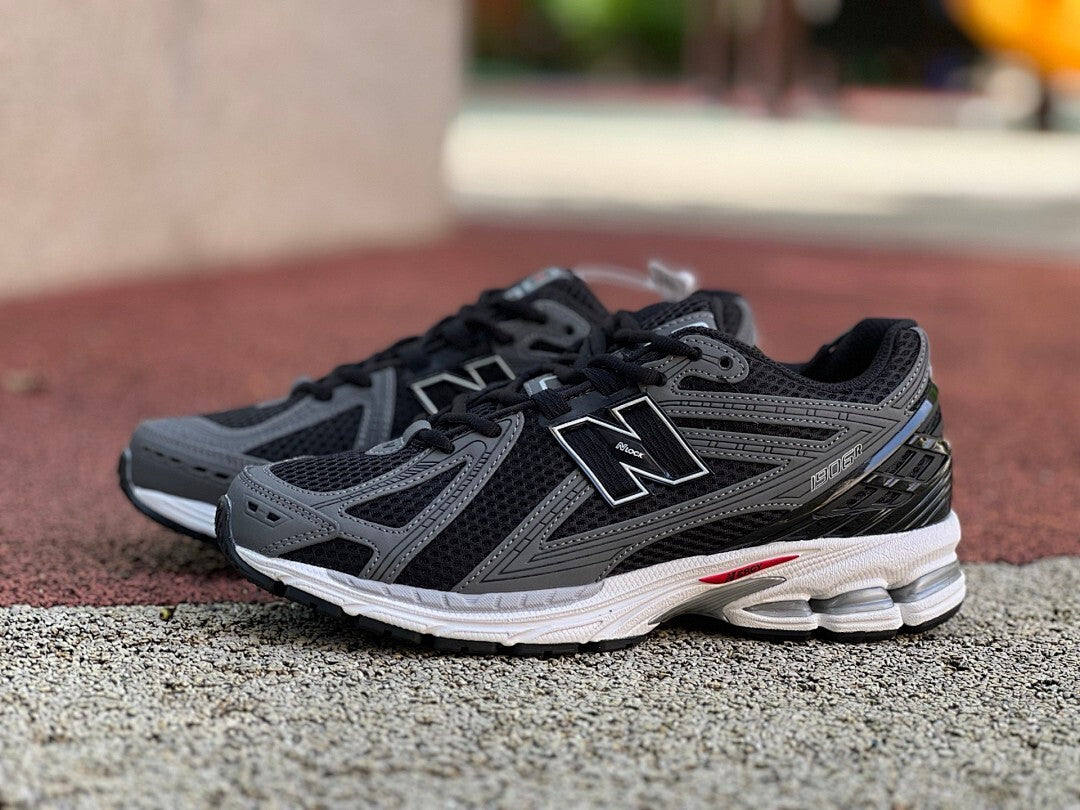 New Balance 1906R Black Grey