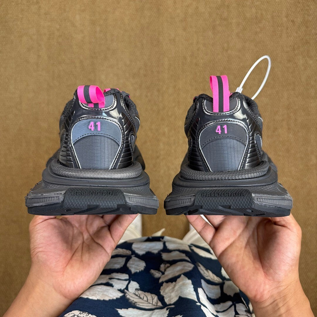 Balenciaga Runner Sneaker Anthracite Metallic Silver Hot Pink