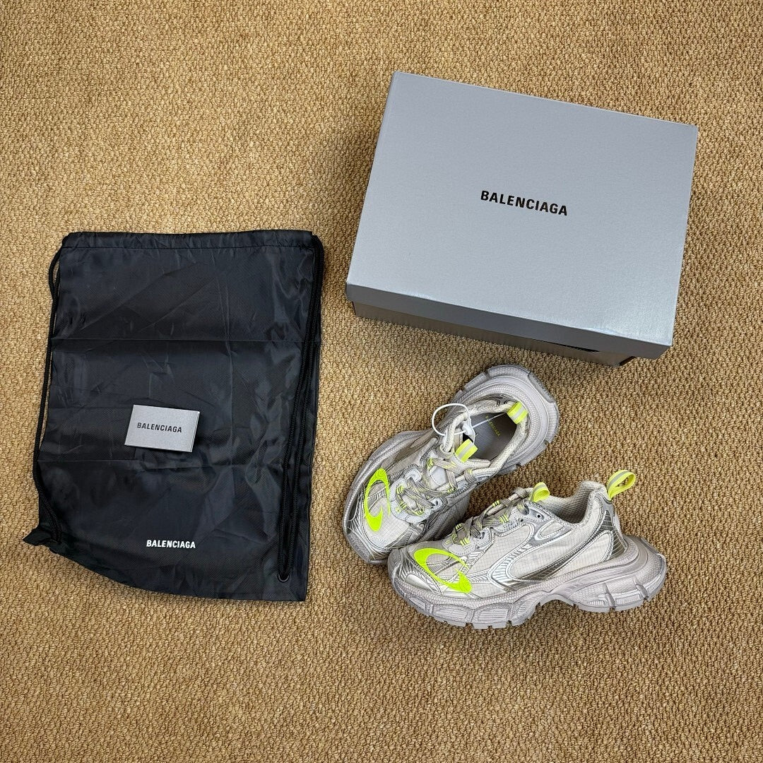 Nike P-6000 Metallic Silver Volt CN0149-001