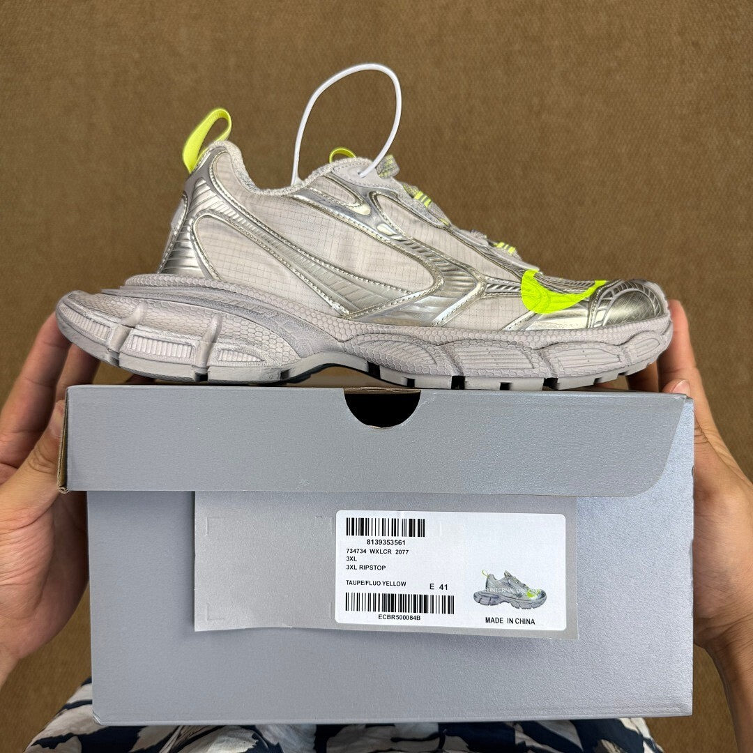 Nike P-6000 Metallic Silver Volt CN0149-001