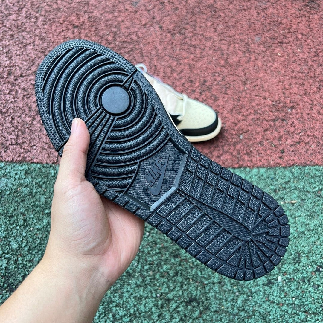 Travis Scott x Air Jordan 1 Low OG "Reverse Mocha" DM7866-162