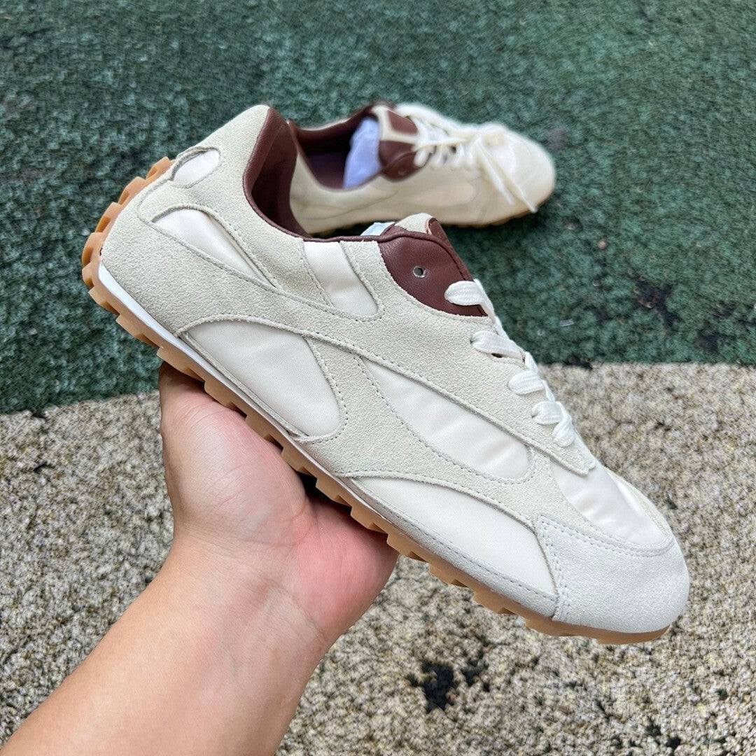 Nike Daybreak SP Sail Dark Cinder Gum