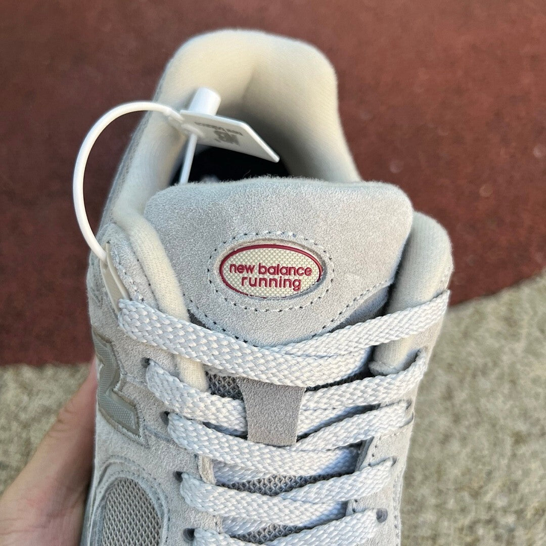 New Balance 2002R Rain Cloud M2002RCD
