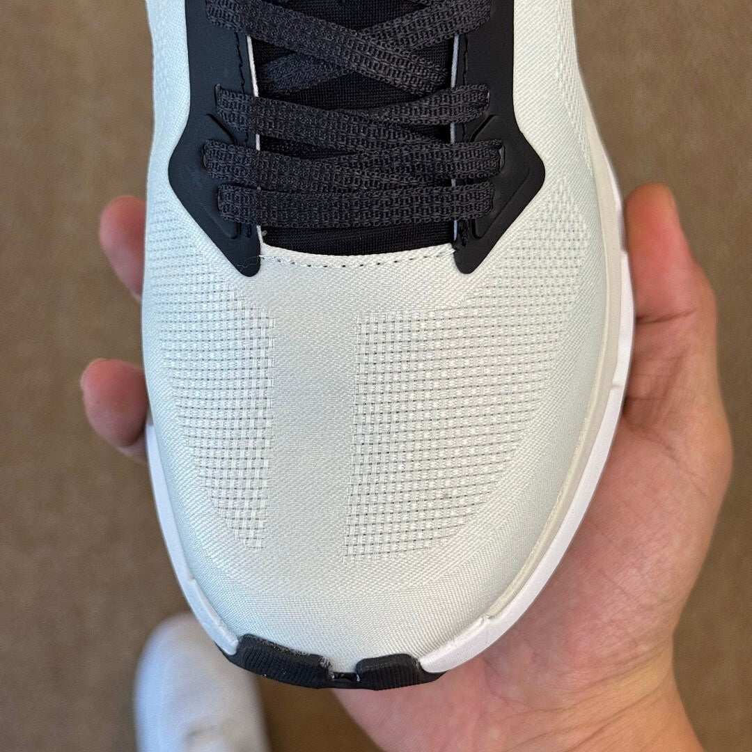 On Cloudmonster Undyed-White Black