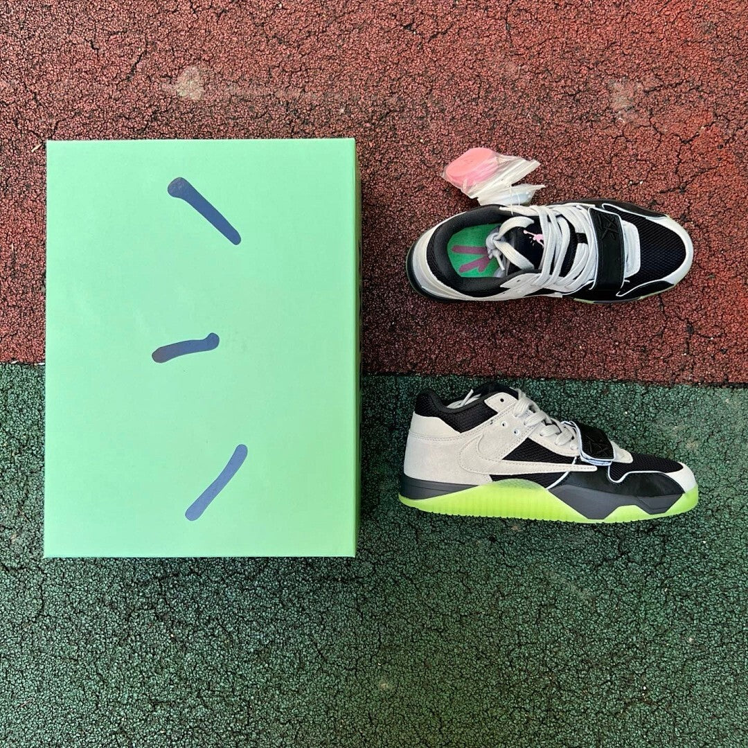 Nike SB Trainerendor L Black Cool Grey Green Glow 616575-004