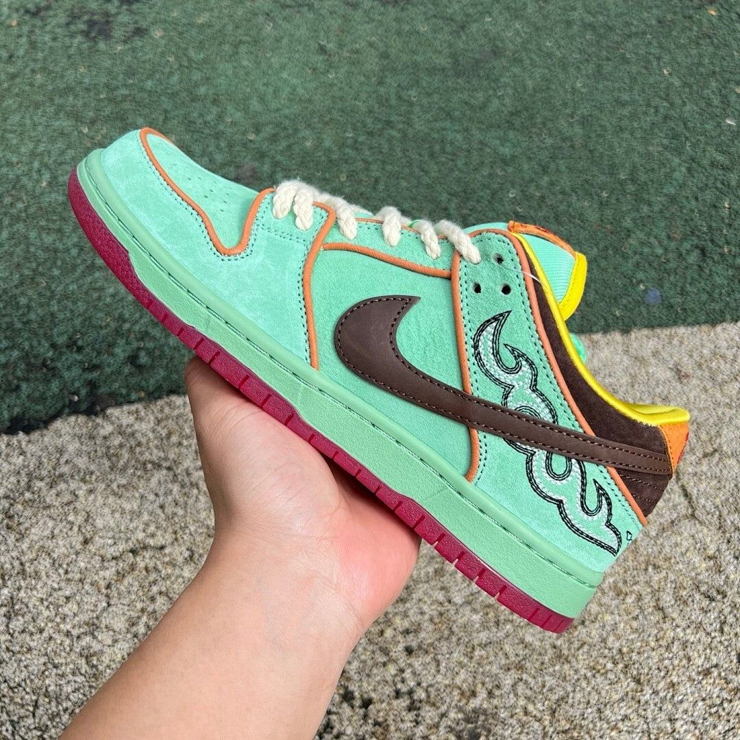 Nike SB Dunk Low Pro Green Tea Ruyi Cloud