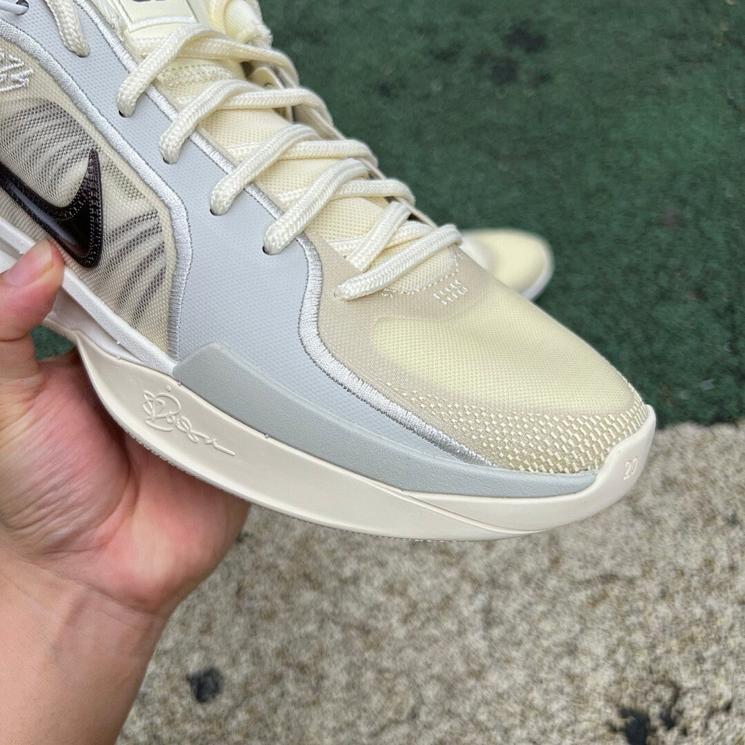 Nike Kobe 8 Protro Sail Dark Cinder
