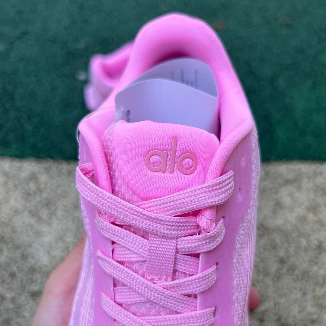 Alo Restorative Sneaker Aura Pink