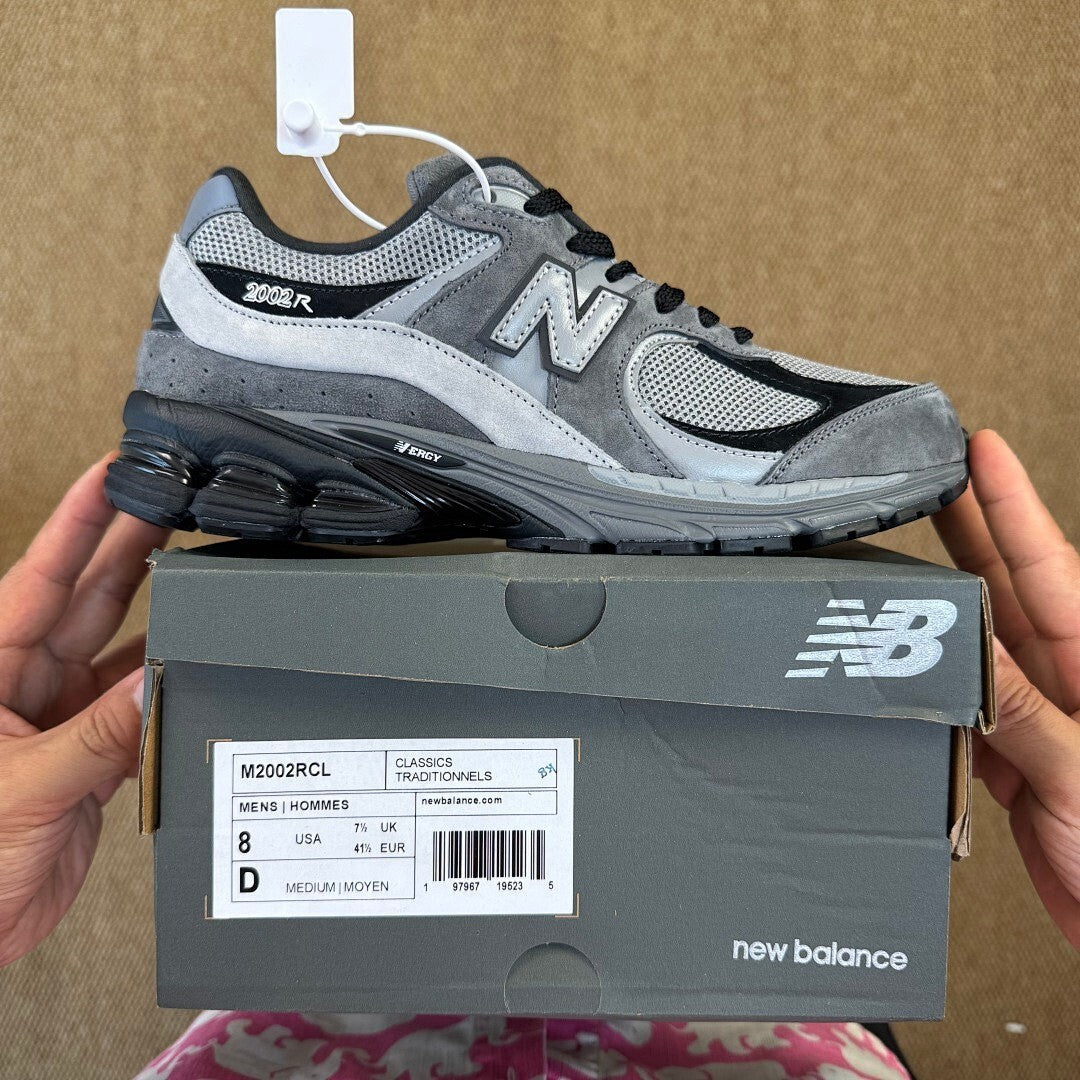 New Balance 2002R Dark Grey M2002RHO