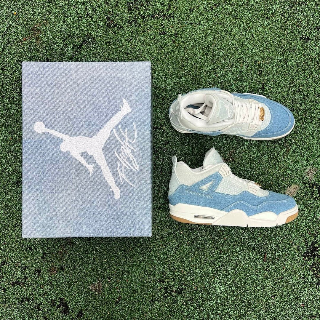 Air Jordan 4 Retro Light Blue Denim White Gum