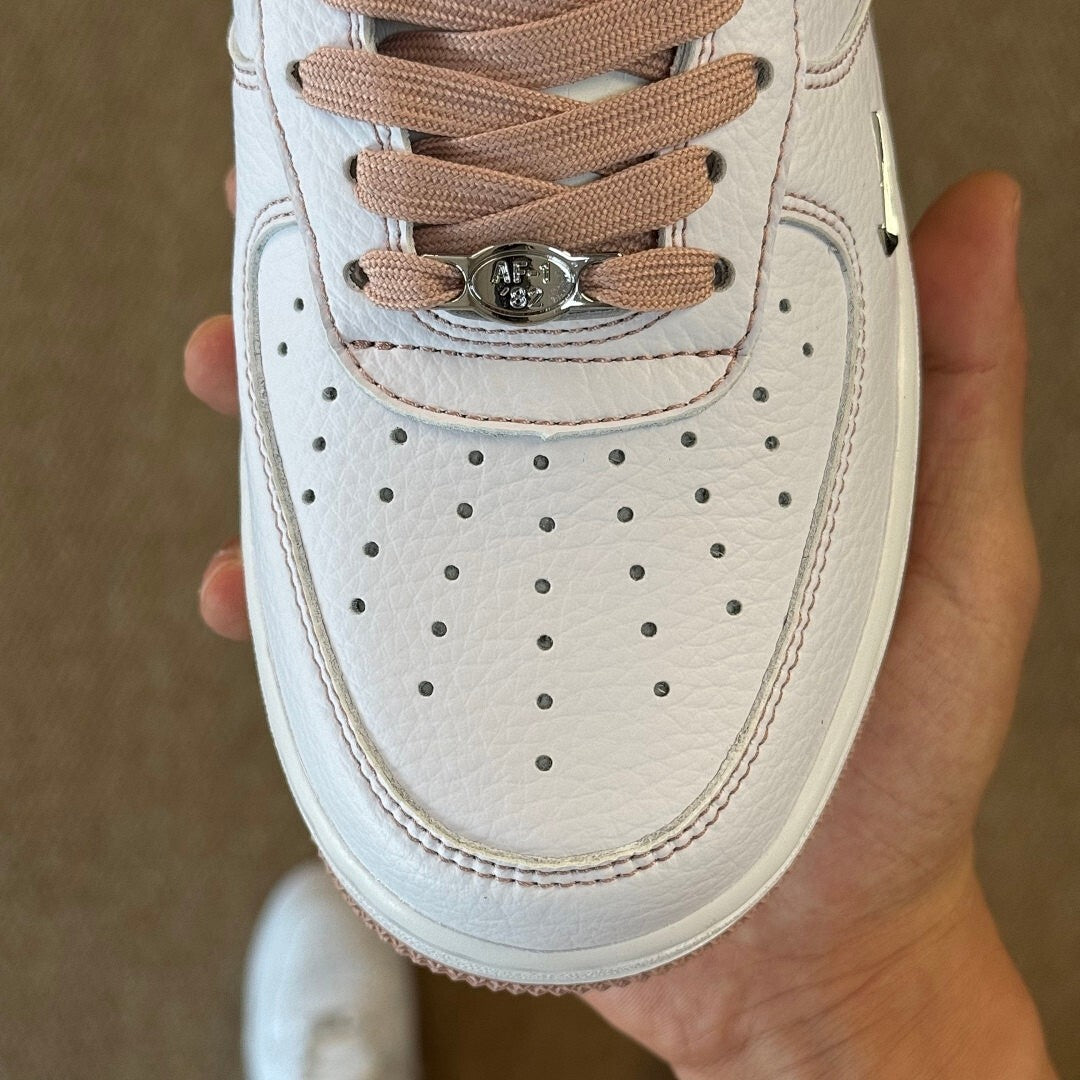 Nike Air Force 1 Low LX White Dusty Pink FN7641-100