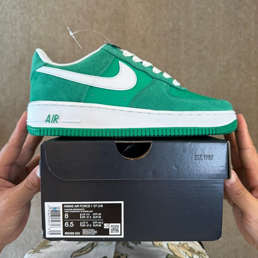 Nike Air Force 1 Low Kelly Green White DZ4764-300