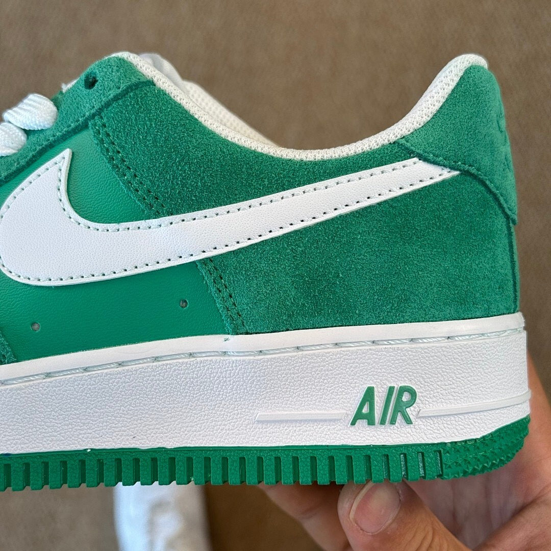 Nike Air Force 1 Low Kelly Green White DZ4764-300