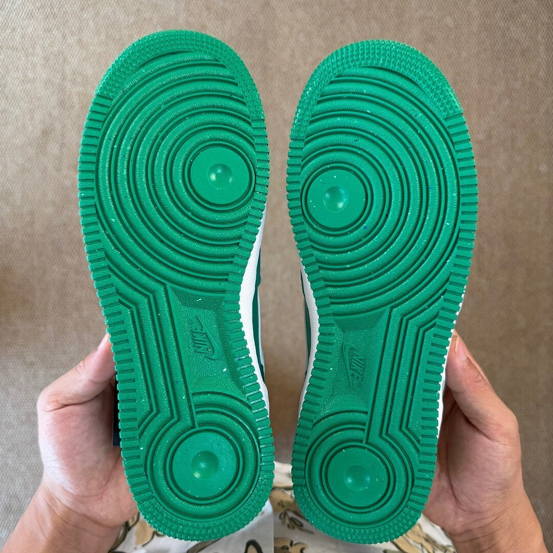 Nike Air Force 1 Low Kelly Green White DZ4764-300