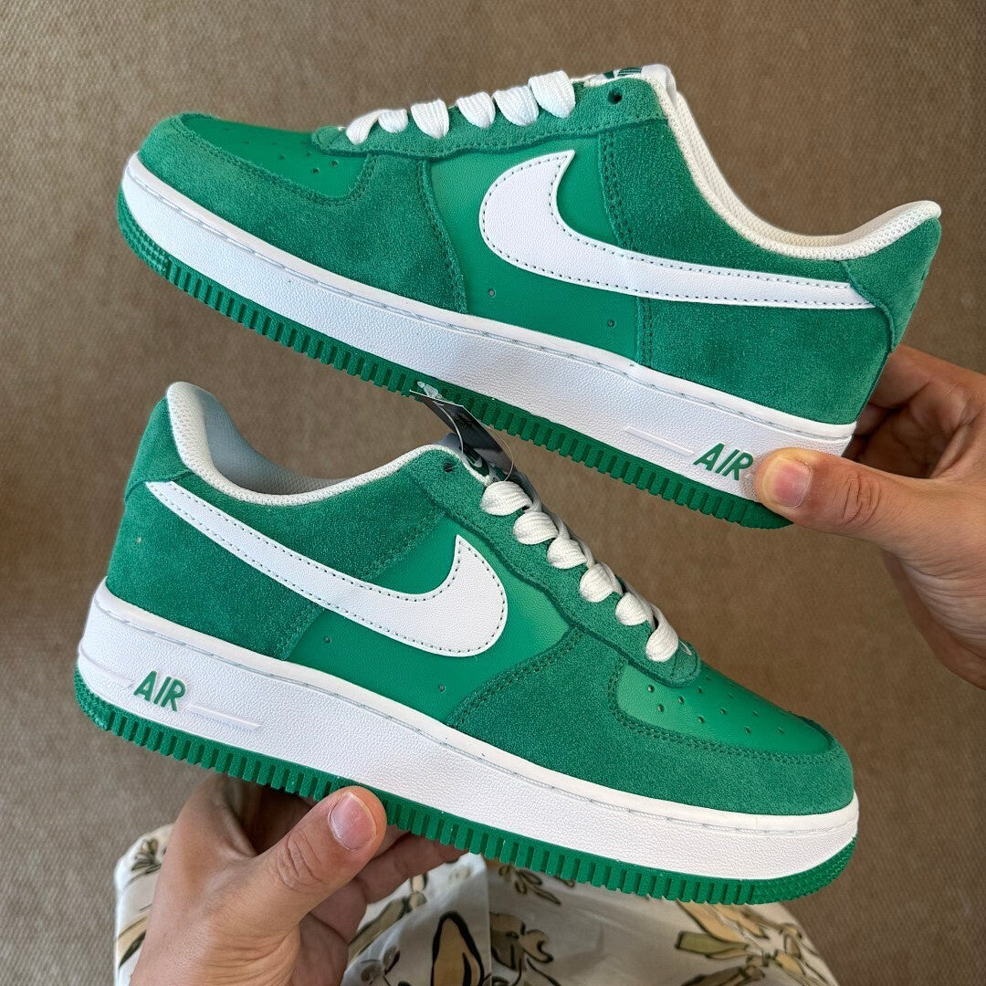 Nike Air Force 1 Low Kelly Green White DZ4764-300