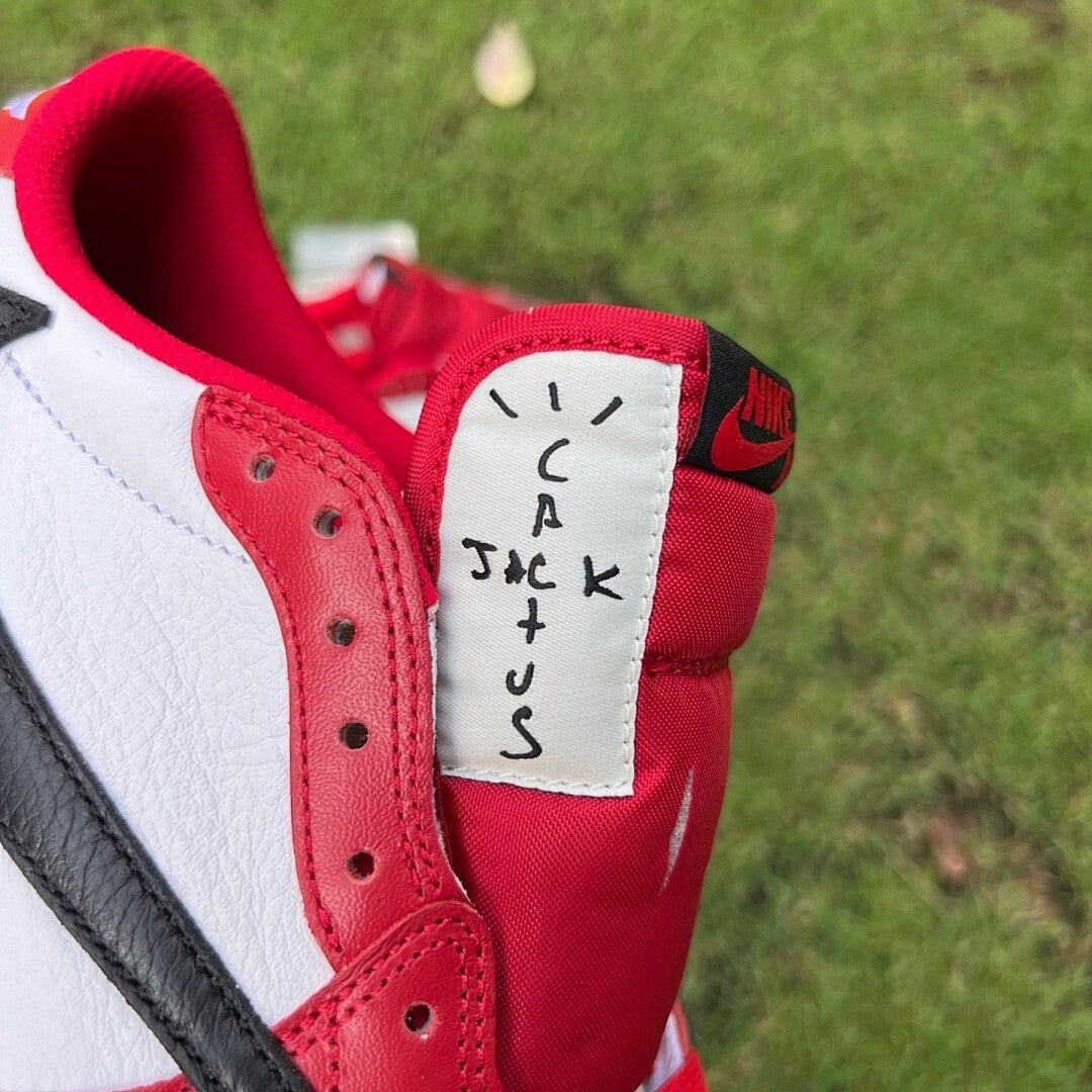 Air Jordan 1 Low White Black Varsity Red 553558-118