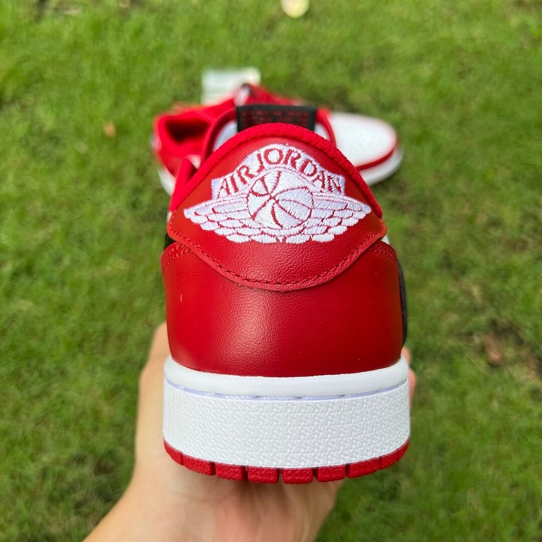 Air Jordan 1 Low White Black Varsity Red 553558-118