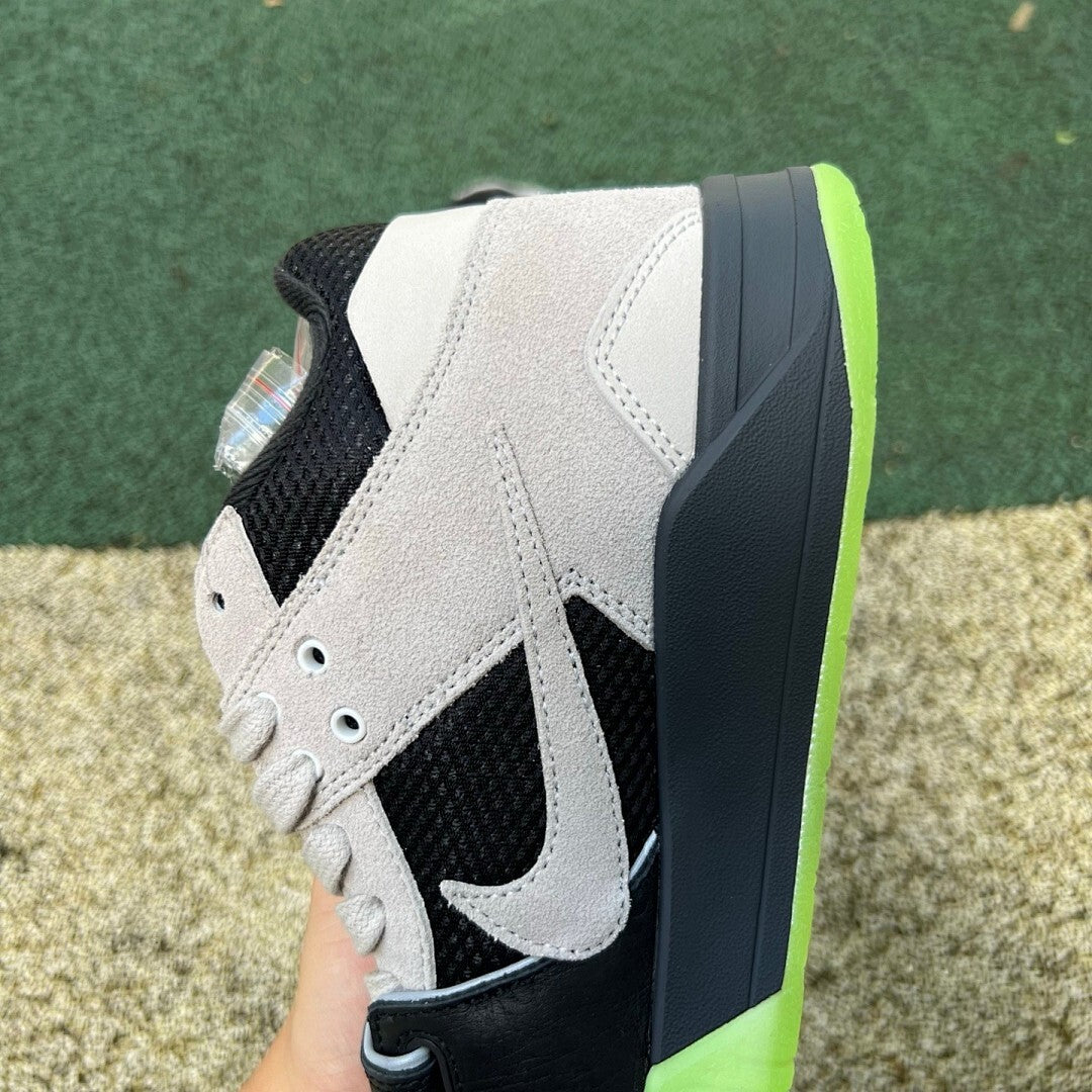 Nike Zion 2 Black Light Smoke Grey Volt Siren Red DV0527-060