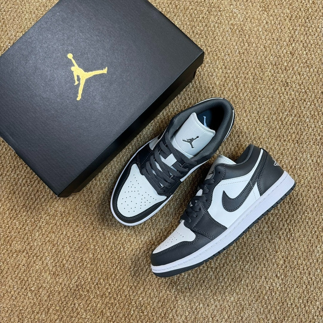 Air Jordan 1 Low "Atmosphere Grey" 553558-040