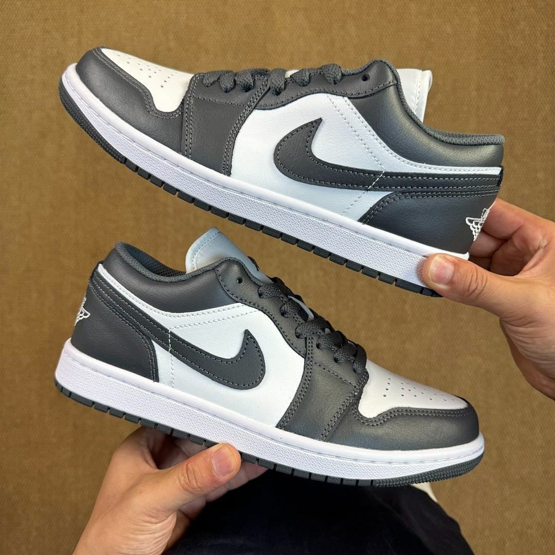 Air Jordan 1 Low "Atmosphere Grey" 553558-040