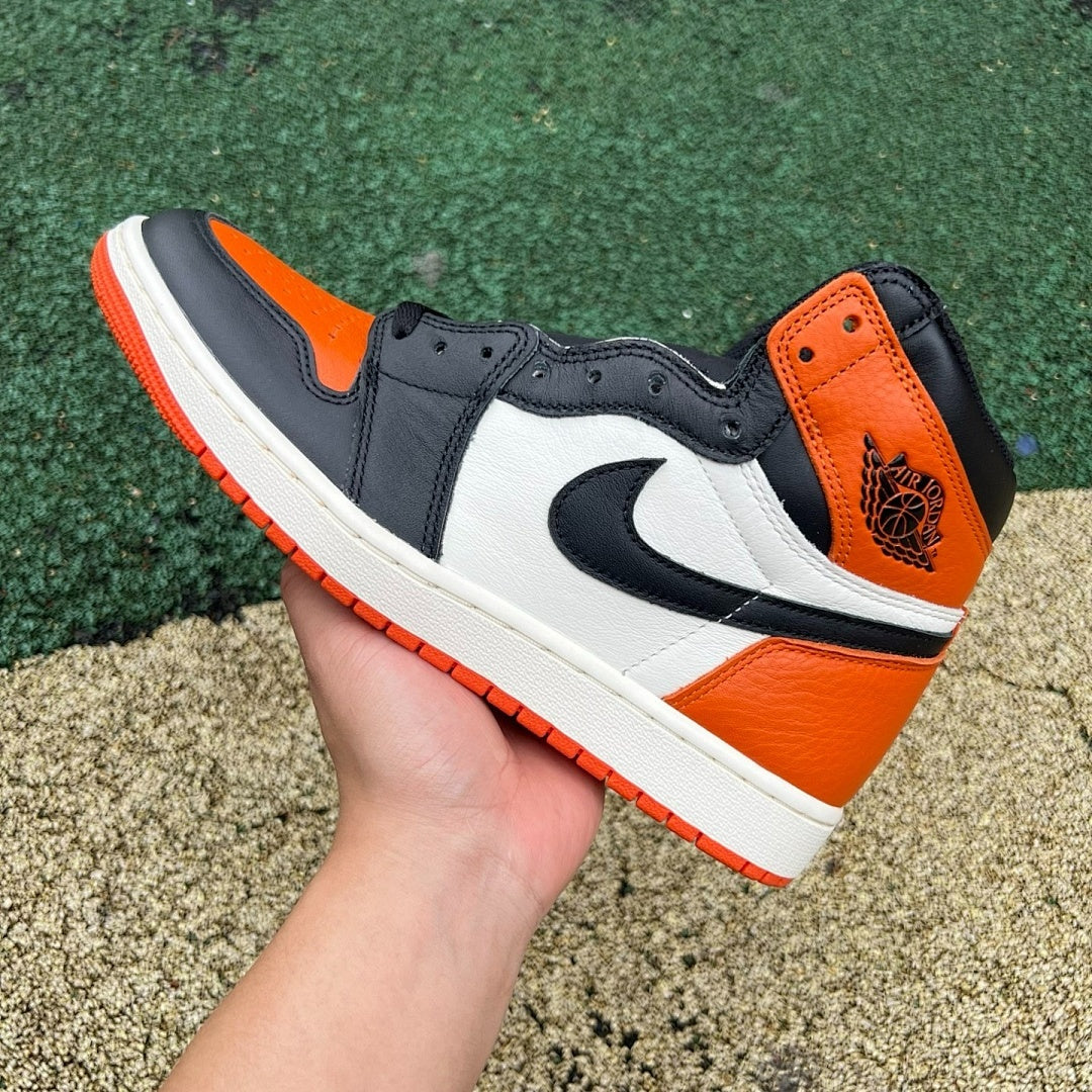 Nike Air Jordan 1 Retro High OG Shattered Backboard 3.0 555088-028