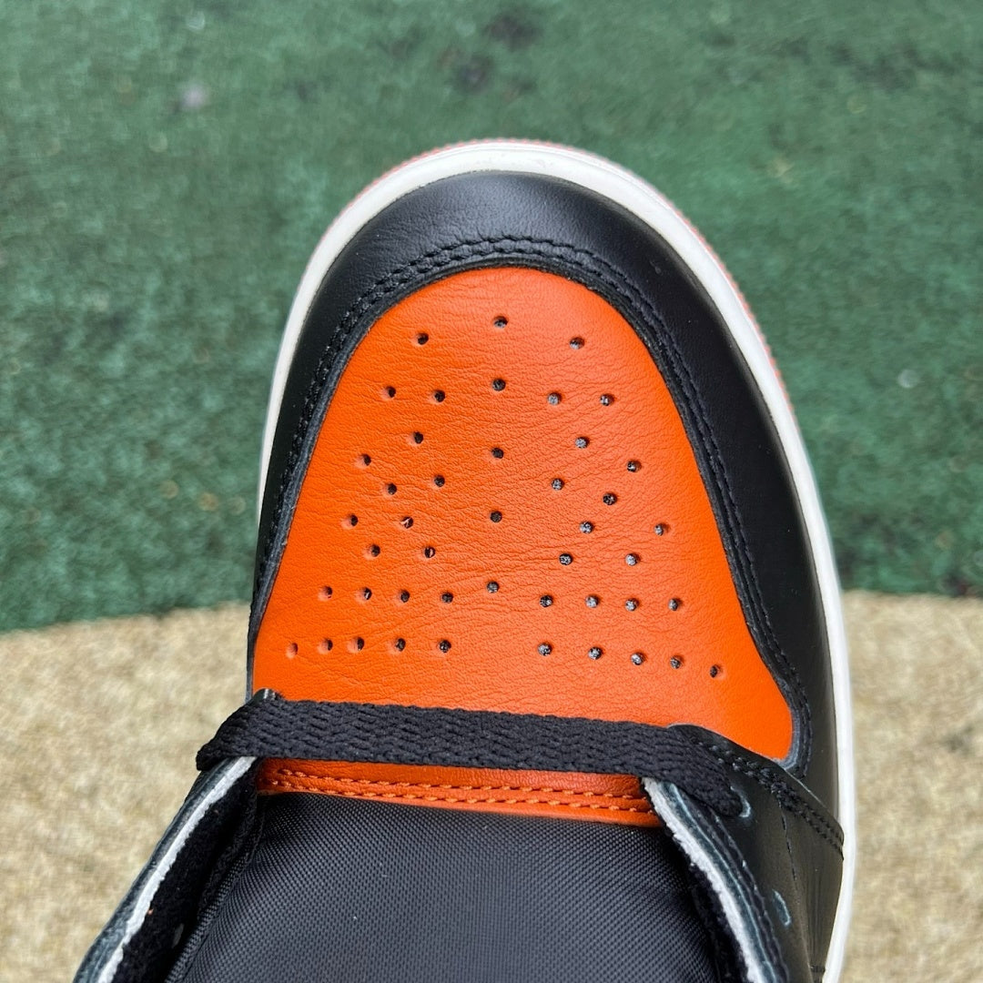 Nike Air Jordan 1 Retro High OG Shattered Backboard 3.0 555088-028