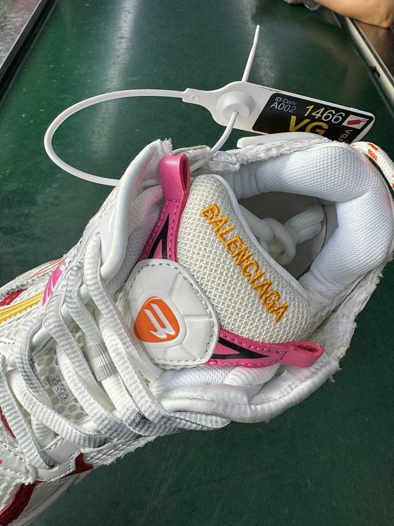 Balenciaga Runner Trainers White Pink Yellow Red 677403 W3RBN 9069