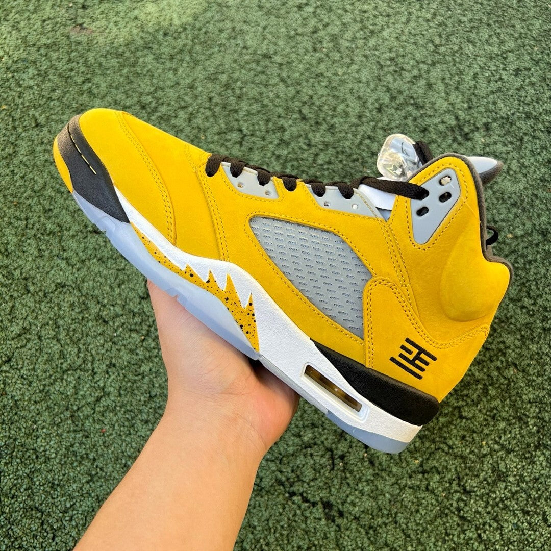 Air Jordan 5 'Michigan' Player Exclusive Amarillo College Navy Wolf Grey Black